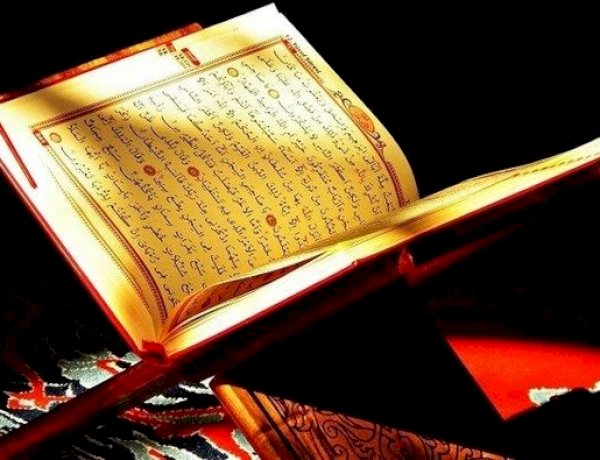 “Kur’an Bana Yeter” Slogancılarına 10 Soru