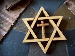 Yahudiler ve Hristiyanlar İle Amentü'de İttifakımız Var mı?