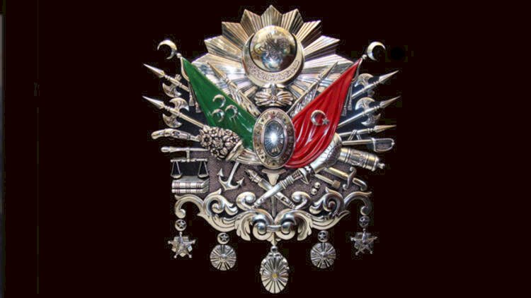 Hasta Adam Ayaklandı!